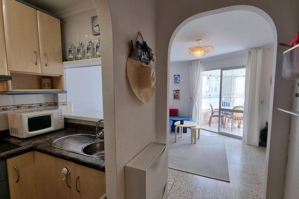 Beachfront Apartment Madrid 709 トロクス・コスタ エクステリア 写真